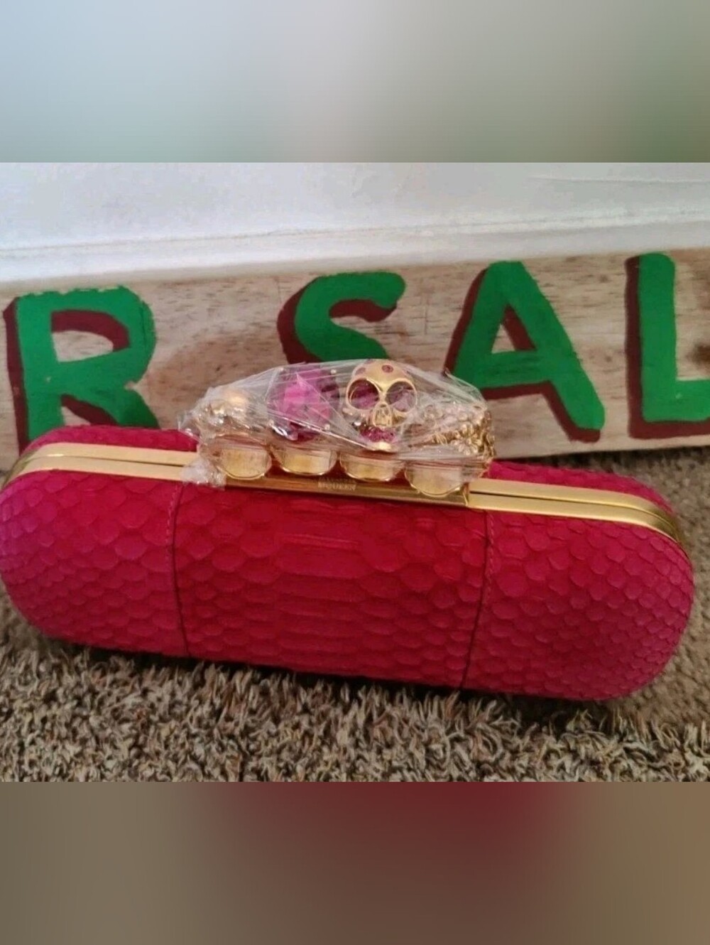 ALEXANDER MCQUEEN Pink Python Skin Knuckle Box Clutch Bag - Picture 3 of 15